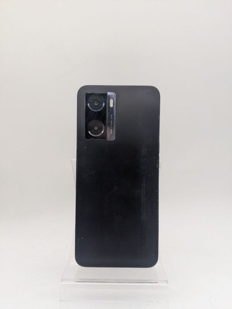 Дешиво Oppo a57s 4/64gb с ломбарда