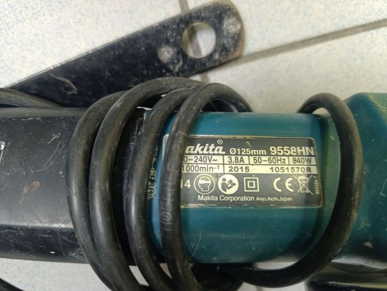 Оголошення Makita 9558HN Б/У