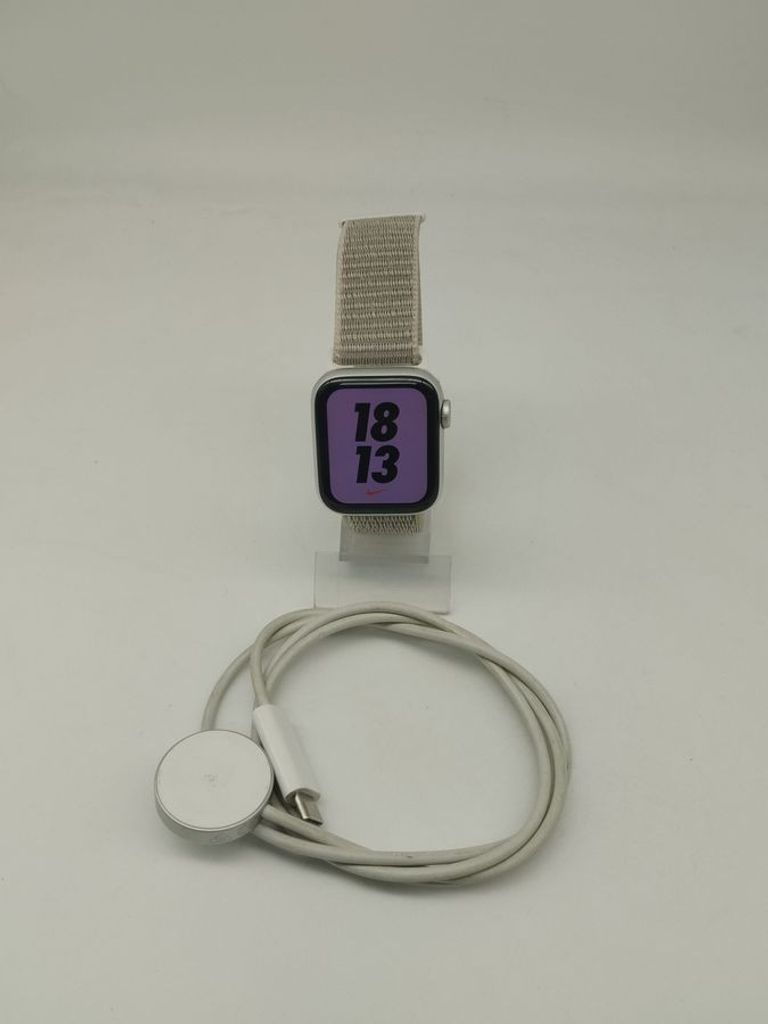 Объявление Apple watch se gps 40mm aluminum case Б/У