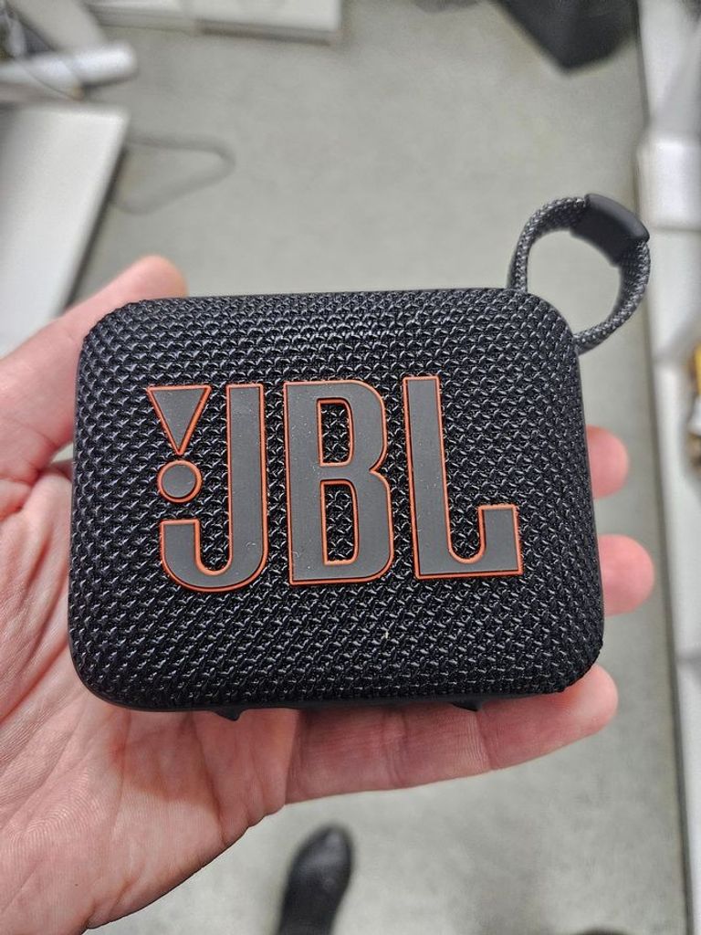 Дешево Jbl go 4 з ломбарду