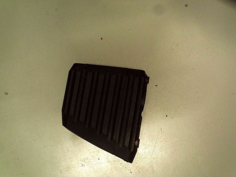 Дешево Protester LL202R з ломбарду