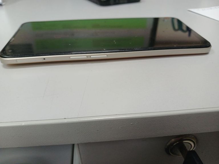 Розпродаж Realme 9 8/128gb, продавець Техноскарб