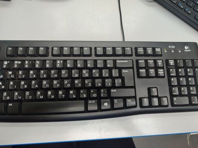 Купить Logitech k120 Б/У
