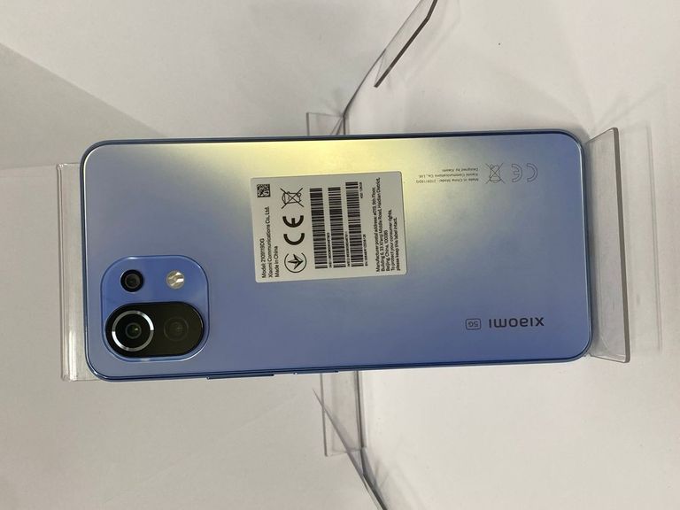 Дешиво Xiaomi mi 11 lite 5g 8/128gb с ломбарда