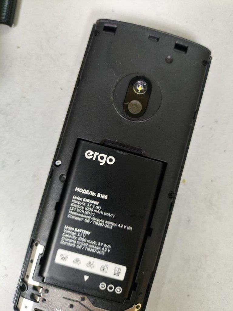 Купити Ergo B185 Black Б/У