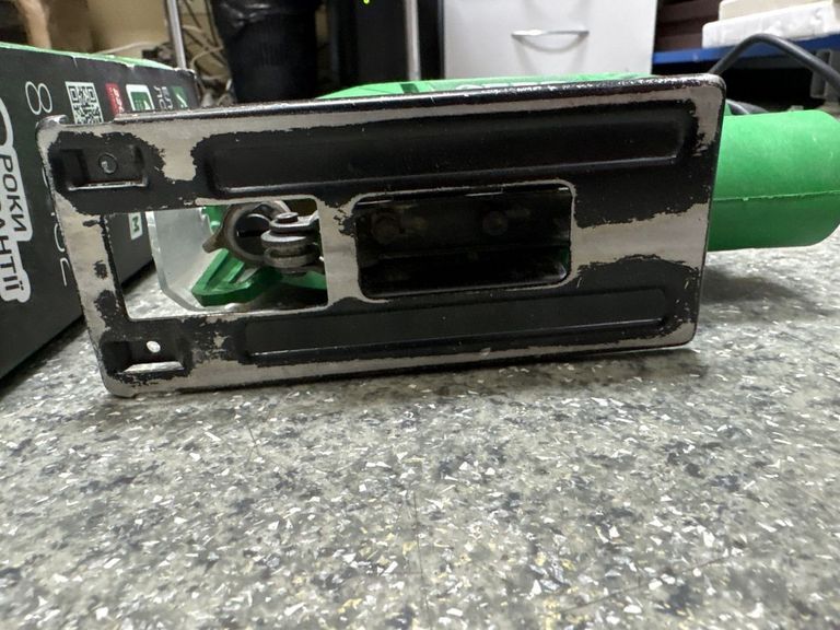 Дешево Apro j750 з ломбарду