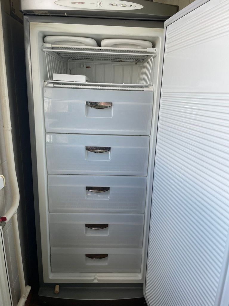 Дешево Gorenje F247CE з ломбарду