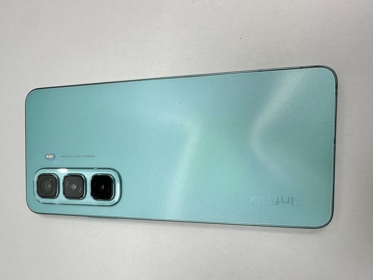 Объявление Infinix hot 50 pro 8/256gb Б/У