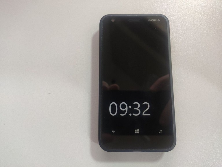 Дешиво Nokia lumia 620 с ломбарда