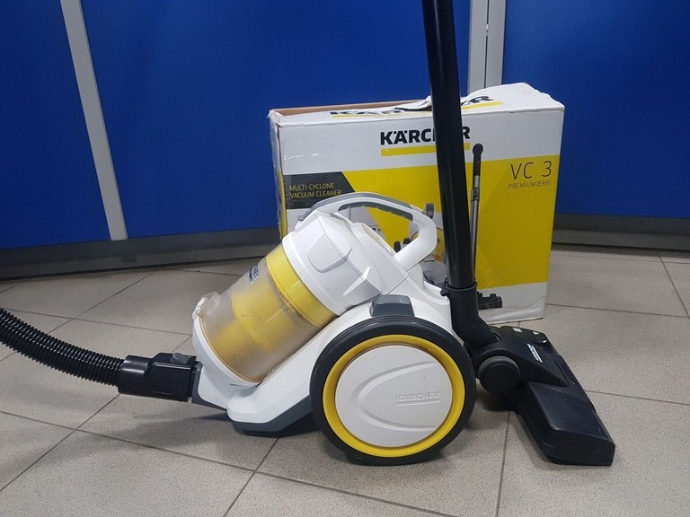 Купить Karcher VC 3 Premium White (1.198-135.0) Б/У