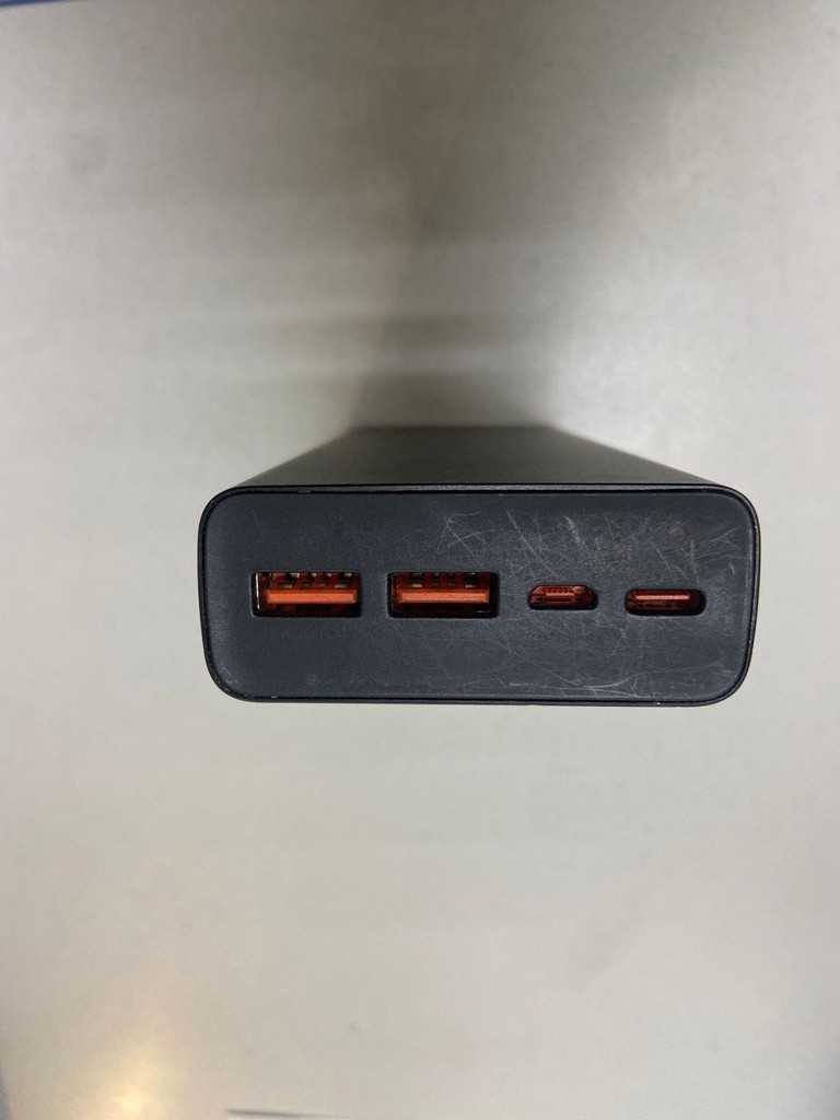 Распродажа Baseus adaman 65w 20000mah, продавец Техноскарб