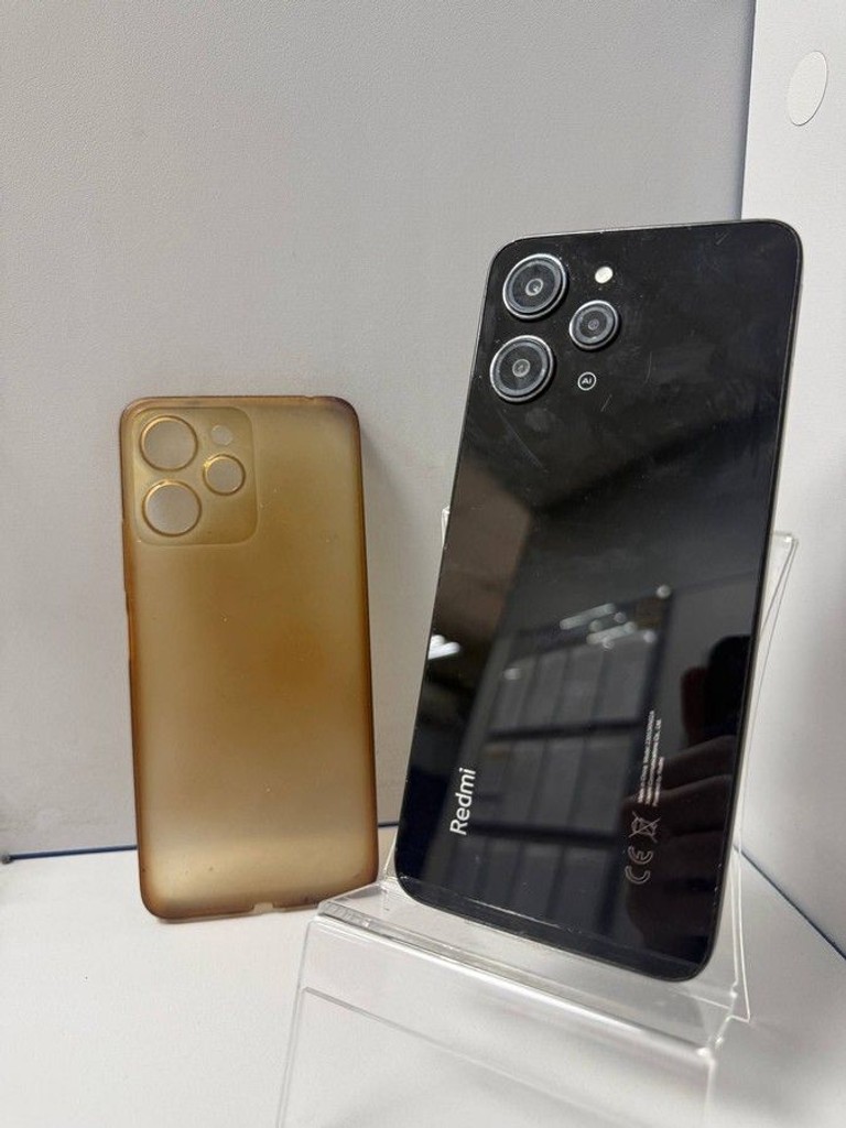 Дешево Xiaomi redmi 12 4/128gb з ломбарду