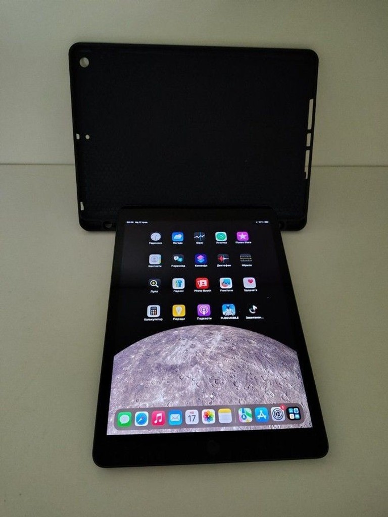 Купити Apple ipad 10.9 2021 wi-fi + cellular 64gb Б/У