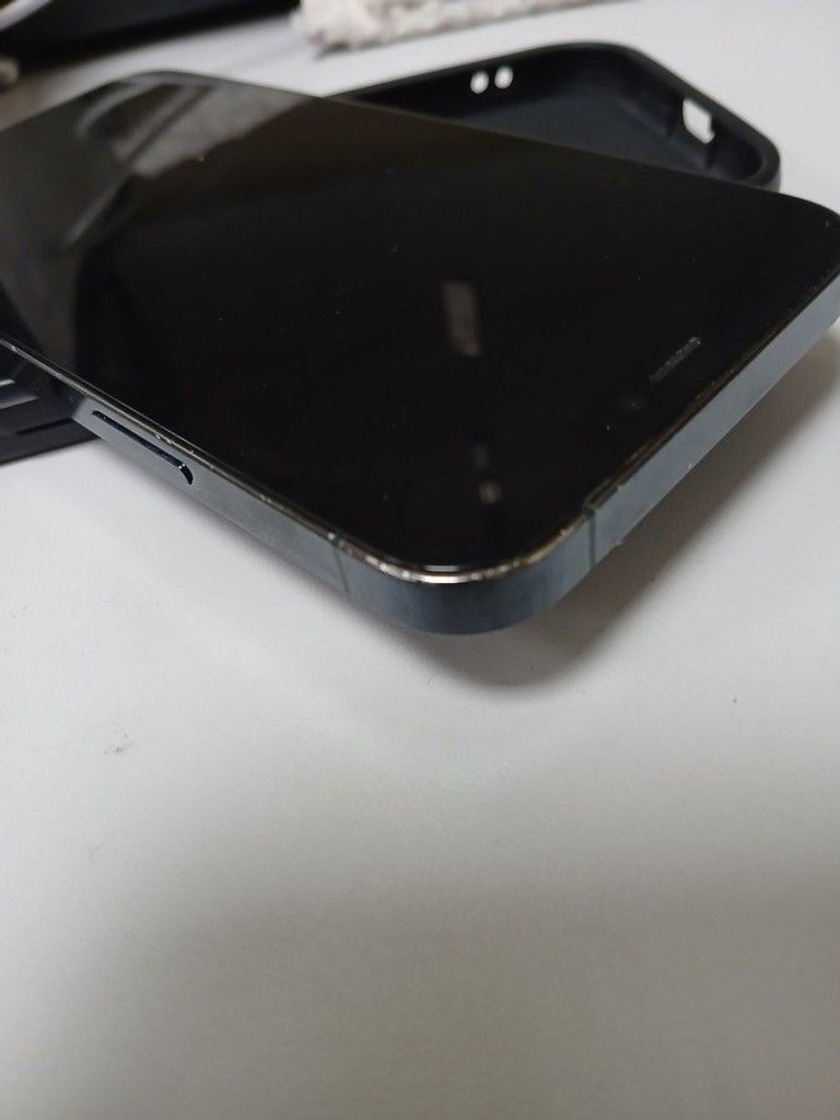 Apple iphone 12 pro 256gb Код:01-200968357. Изображение 6