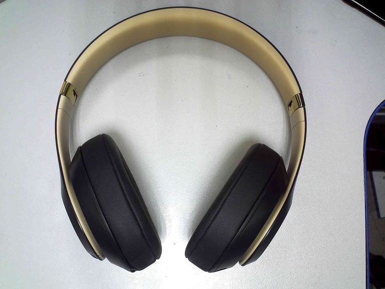 Оголошення Monster beats studio 3 wireless Б/У