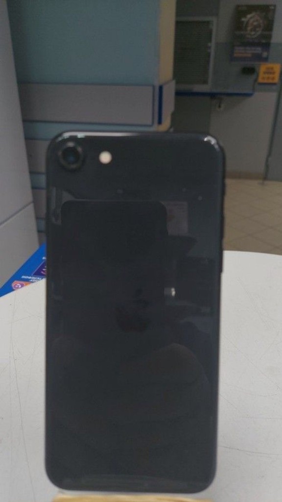 Розпродаж Apple iPhone SE 2020 64GB Black Slim Box (MHGP3), продавець Техноскарб