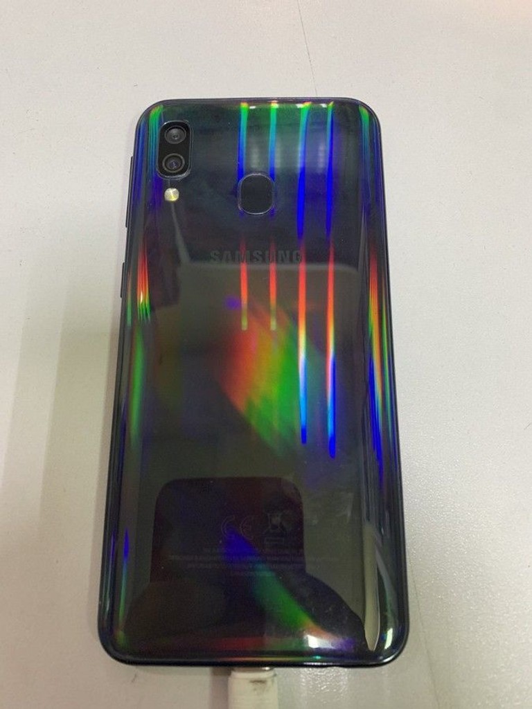 Дешево Samsung galaxy a40 2019 sm-a405 4/64gb з ломбарду