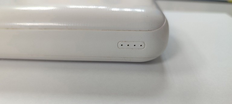 Дешево Nomi e100 10000mah з ломбарду