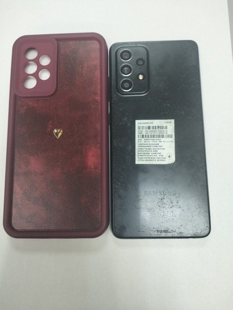 Купить Samsung galaxy a52 4/128gb Б/У