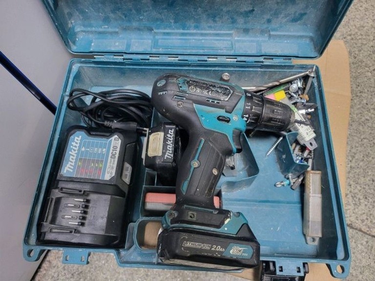 Купити Makita DF333DWAE Б/У