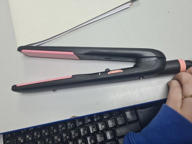 Дешево Philips hp 8323 з ломбарду