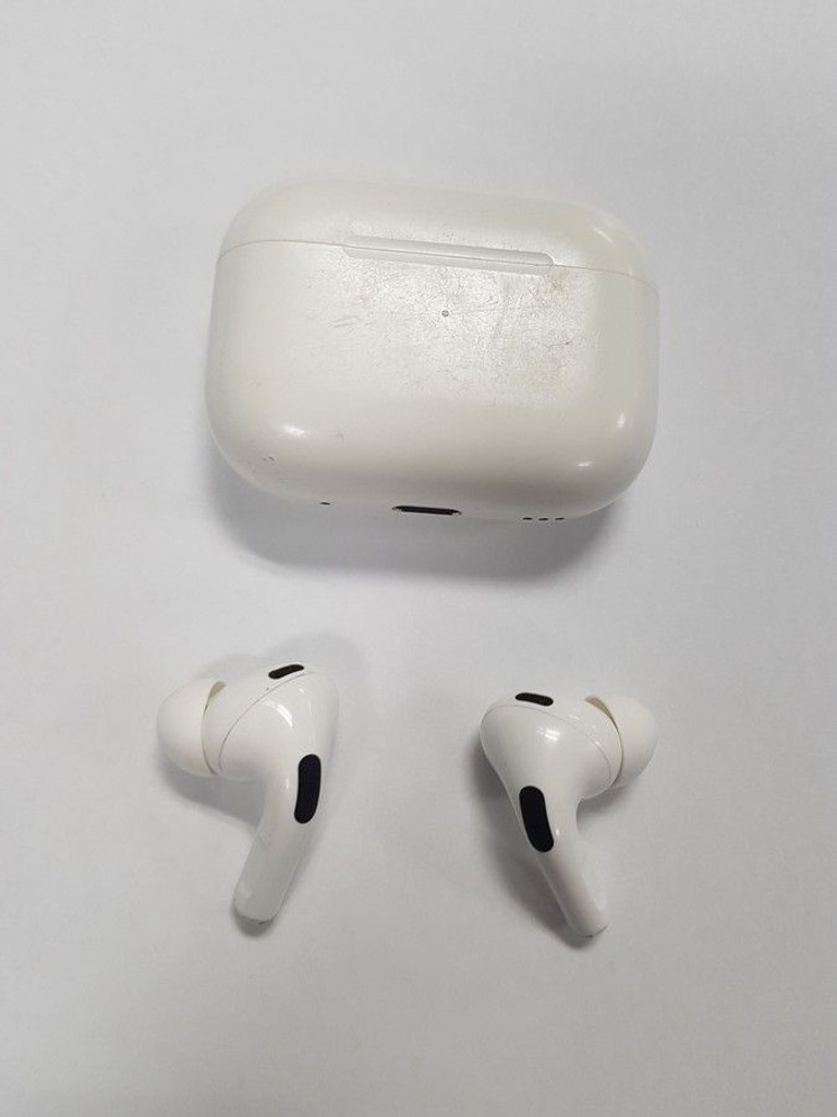 Розпродаж Apple airpods pro 2nd generation with magsafe charging case usb-c, продавець Техноскарб