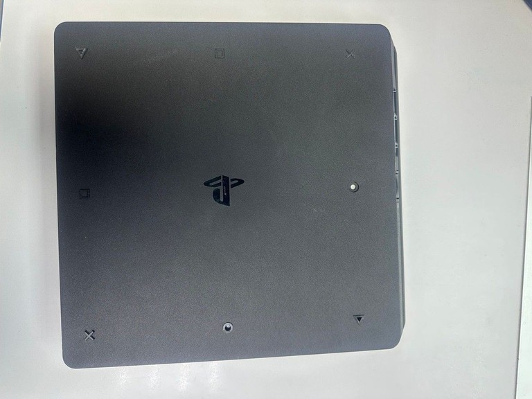 Оголошення Sony playstation 4 slim 1tb / 2 контролери Б/У