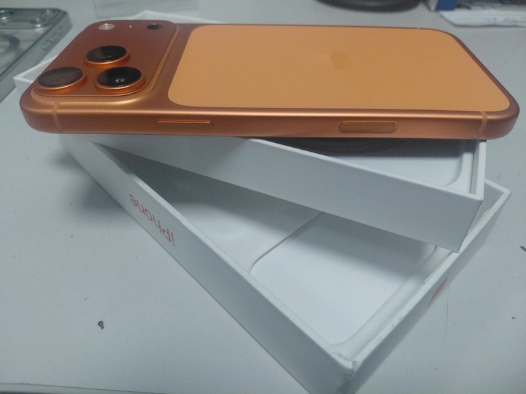 Apple iphone 17 pro max 256gb Код:01-201093310. Зображення 9