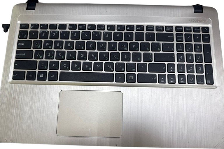 Оголошення Asus 15/celeron n3050 ddr3/2gb ddr3/hdd 500 gb/ssd *відсутній/*інтегрована Б/У