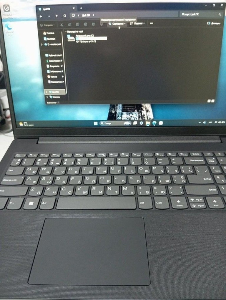 Купити Lenovo 15/ryzen 3 7320u ddr5/16gb ddr5/hdd *відсутній/ssd 512 gb/*інтегрована Б/У