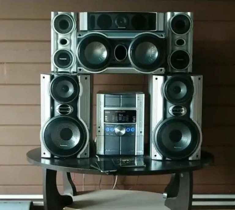 Купити Panasonic vk 825 D Б/У