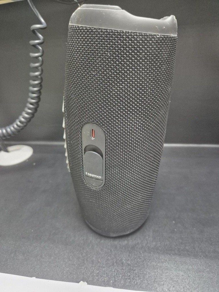 Купити Jbl charge 5 Б/У