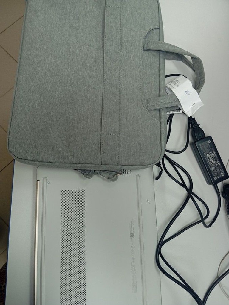 Розпродаж Hp 15/ryzen 3 5425u ddr4/8gb ddr4/ssd 512 gb/*інтегрована, продавець Техноскарб