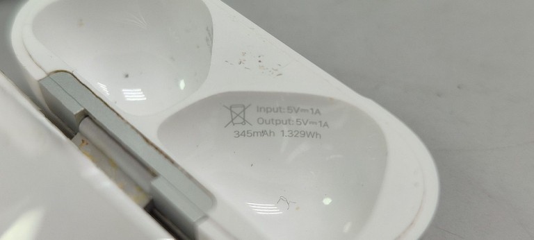 Apple airpods 4 with active noise cancellation Код:01-201130311. Зображення 5
