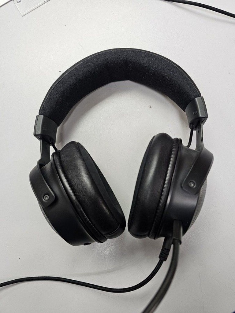 Оголошення Razer kraken v3 hypersense Б/У