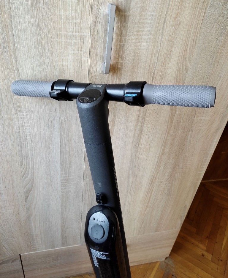 Купить Ninebot KickScooter ES4 Б/У
