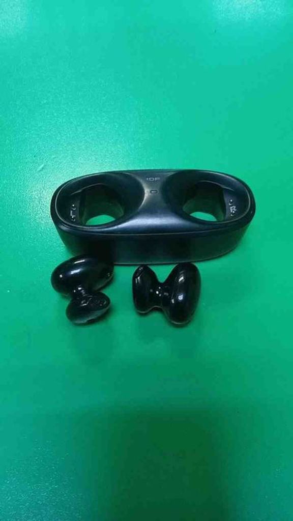 Купити 1More earbuds black ecs3001b Б/У