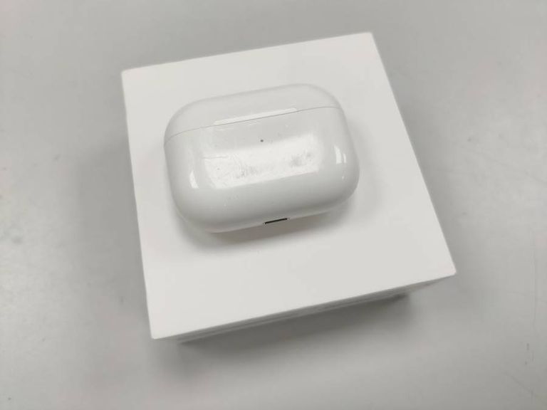 Apple AirPods Pro (MWP22)