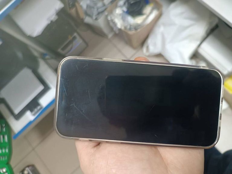 Apple iPhone 12 64GB (PRODUCT)RED Код:01-200044815. Изображение 5