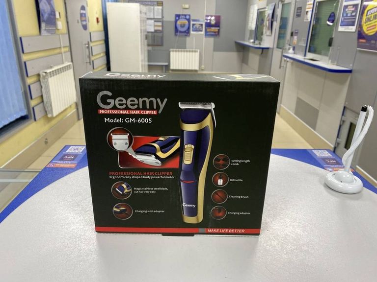 Купити Geemy gm 6005 Б/У