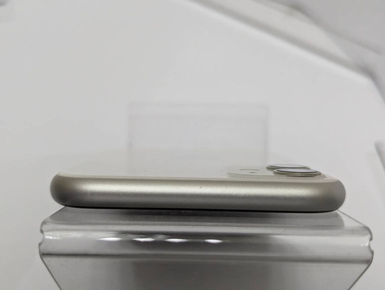 Apple iphone 11 64gb Код:01-200299432. Изображение 8