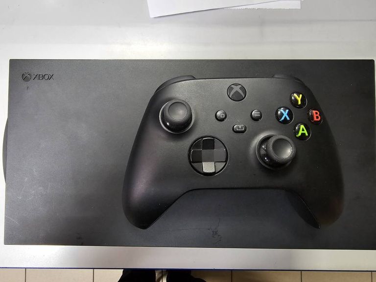 Купить Microsoft xbox series x 1tb Б/У