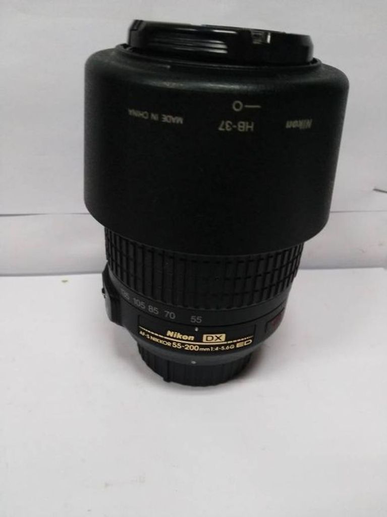 Дешиво Nikon nikkor af-s 55-200mm f/4-5.6g ed dx с ломбарда