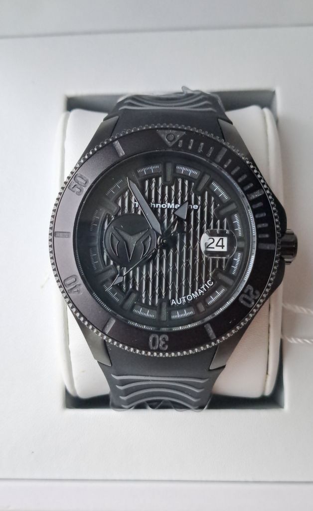 Оголошення TechnoMarine Cruise Shark Б/У