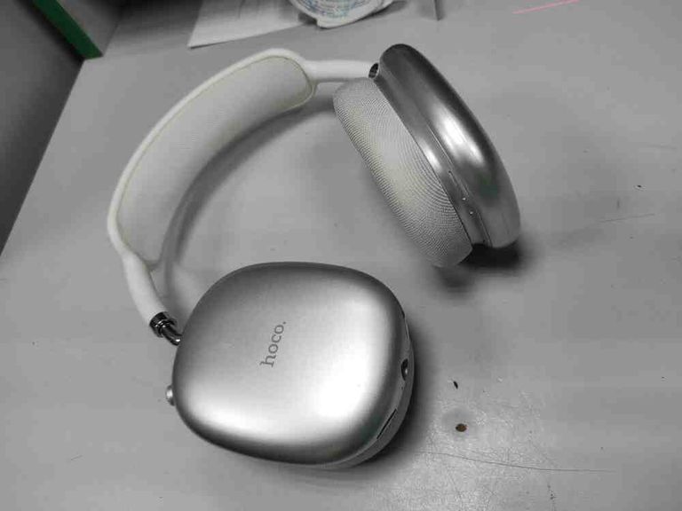 Купить Hoco W55 Pleasing Silver Б/У