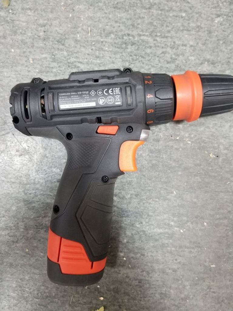 Оголошення Dnipro-M cd-12qx 2акб + зп Б/У