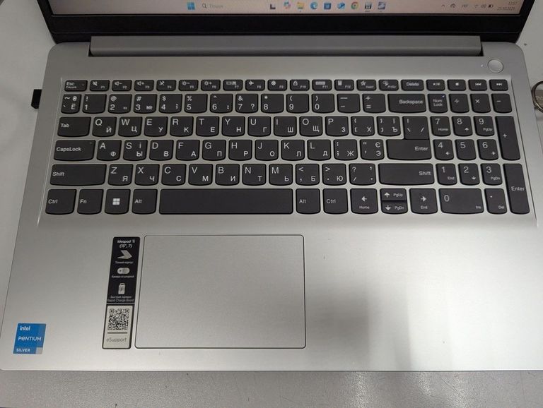 Розпродаж Lenovo 15/pentium n6000 ddr4/8gb ddr4/hdd *відсутній/ssd 256 gb/*інтегрована, продавець Техноскарб