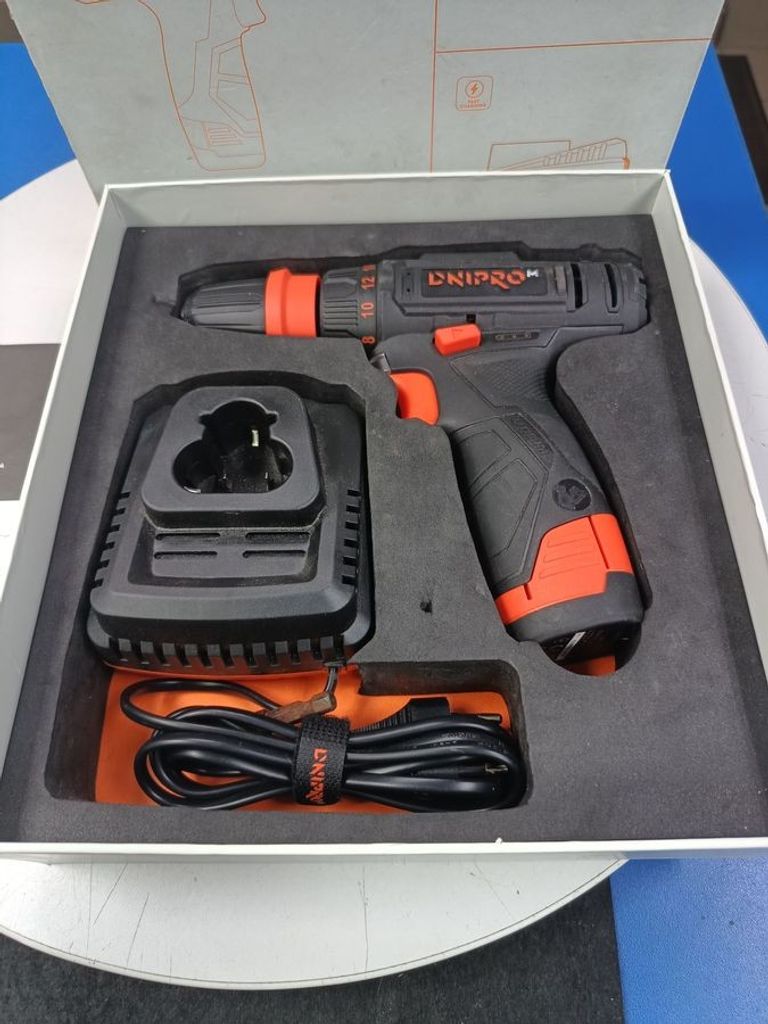 Купити Shijing 9390 2 акб 1,5 ah +зп Б/У