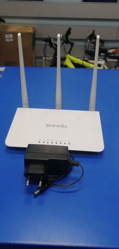 Купить Tenda F3 Б/У
