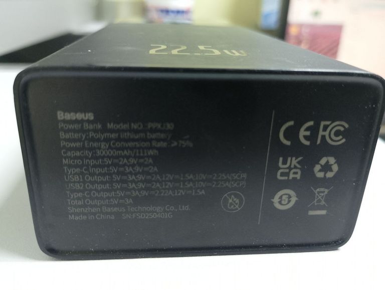 Дешево Baseus 22.5w 30000mah з ломбарду
